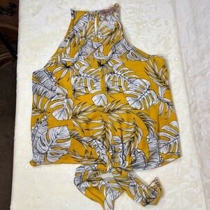 Women’s Willow Root Yellow and White Tropical Leaf Halter Tank Tie Front Size 2
